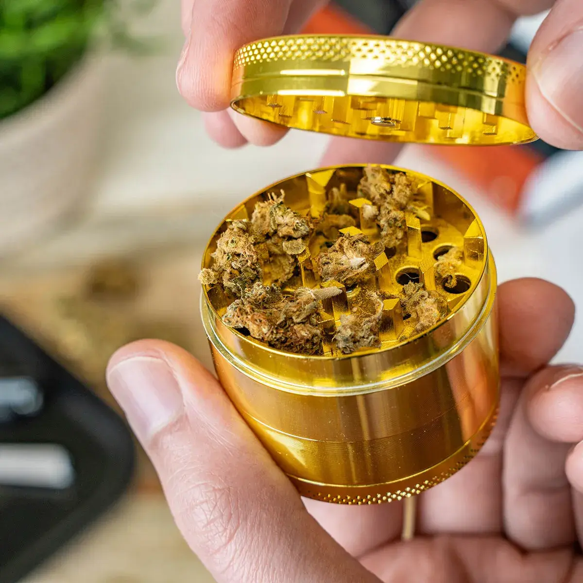 Kovová drtička 24K Gold